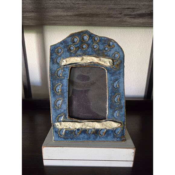MAM Studio Pottery Frame 9x6" Blue White Glazed Ceramic Handcrafted Vintage - Picture 1 of 8